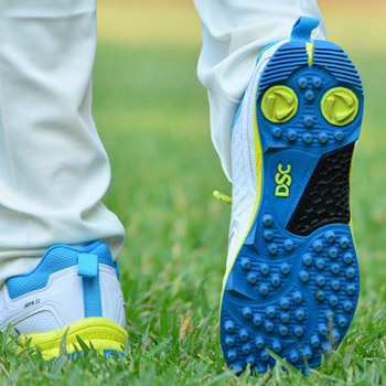 Cricket Shoes Gear