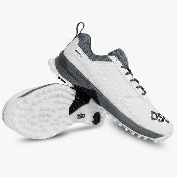Jaffa 22 Cricket Shoes